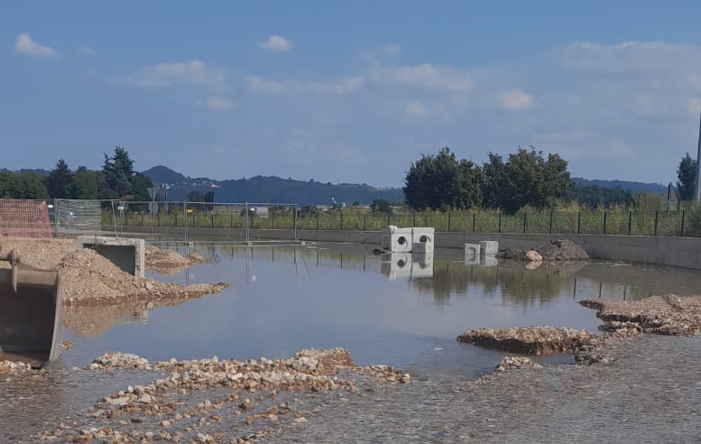 Cornedo Vicentino: rottura lungo l'acquedotto cons